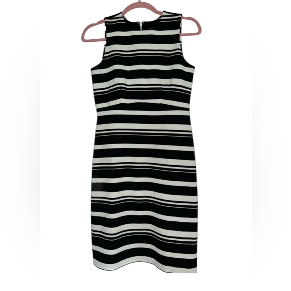 EUC Ann Taylor loft Petite midi dress - Picture 2 of 5